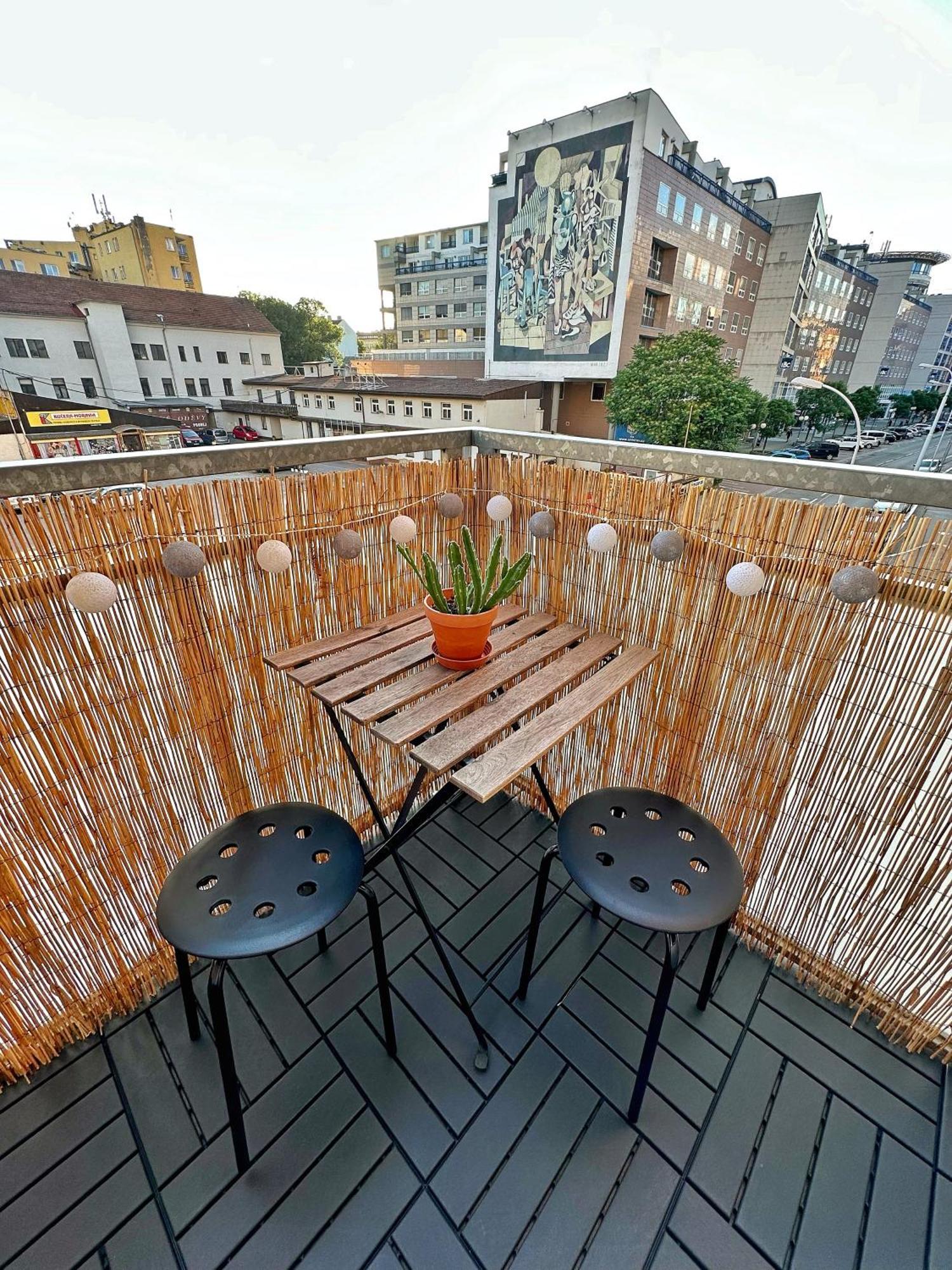 Bright And Central Suite With A Balcony Brno Exterior foto